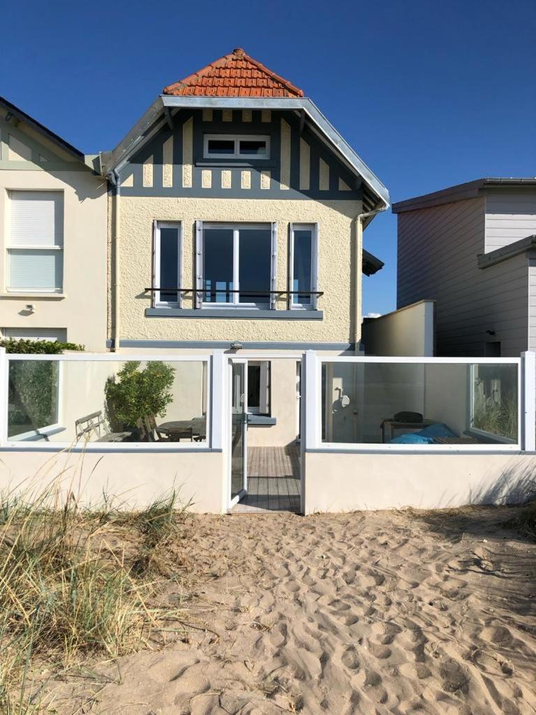 Maison Les Pieds Dans Le Sable *