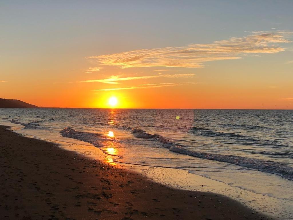 Maison Les Pieds Dans Le Sable